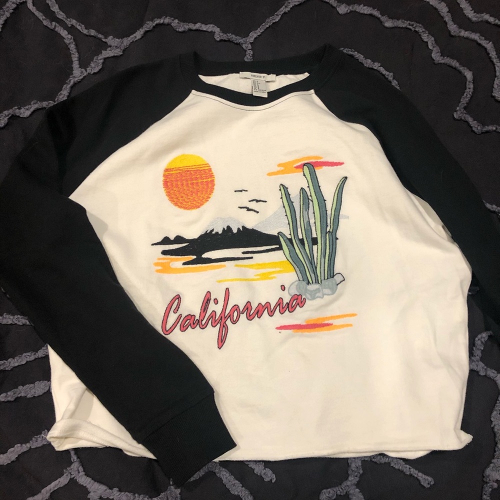 Baseball tee/ sweatshirt with California design